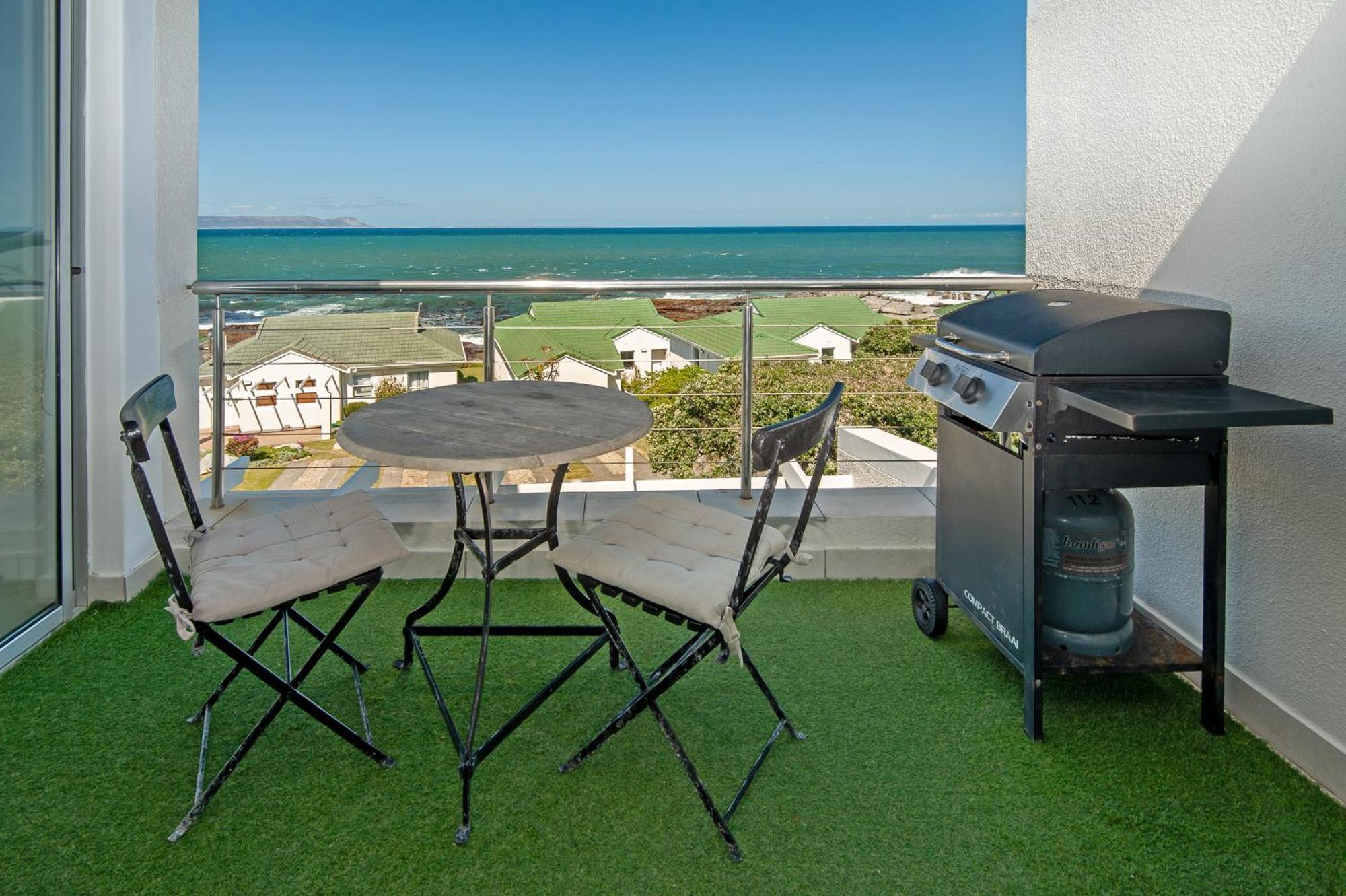 49 Whalerock Apartment Hermanus Exterior photo